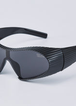 Load image into Gallery viewer, DALLAN SUNGLASSES BLACK/BLACK