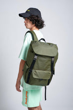 Load image into Gallery viewer, BAREND BACKPACK GREEN