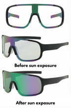 Load image into Gallery viewer, FEARGHUS PHOTOCHROMIC DAY/NIGHT SUNGLASSES BLACK/GREEN