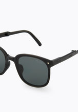 Load image into Gallery viewer, CALEB FOLDABLE SUNGLASSES BLACK/BLACK