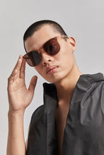 Load image into Gallery viewer, CALEB FOLDABLE SUNGLASSES BROWN/BROWN