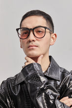 Load image into Gallery viewer, CADEN FOLDABLE SUNGLASSES BLACK/PINK