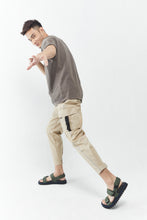 Load image into Gallery viewer, ELROY PADDED SANDAL GREEN